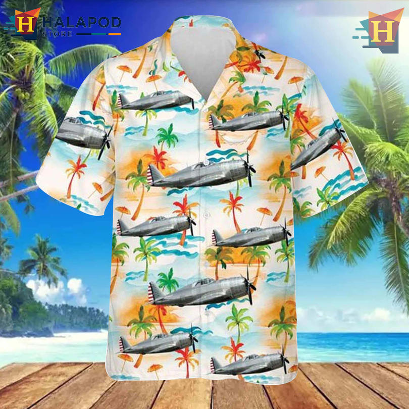 Razorback Graphic Beach Hawaiian Shirt Bold Animal Summer Vacation Look